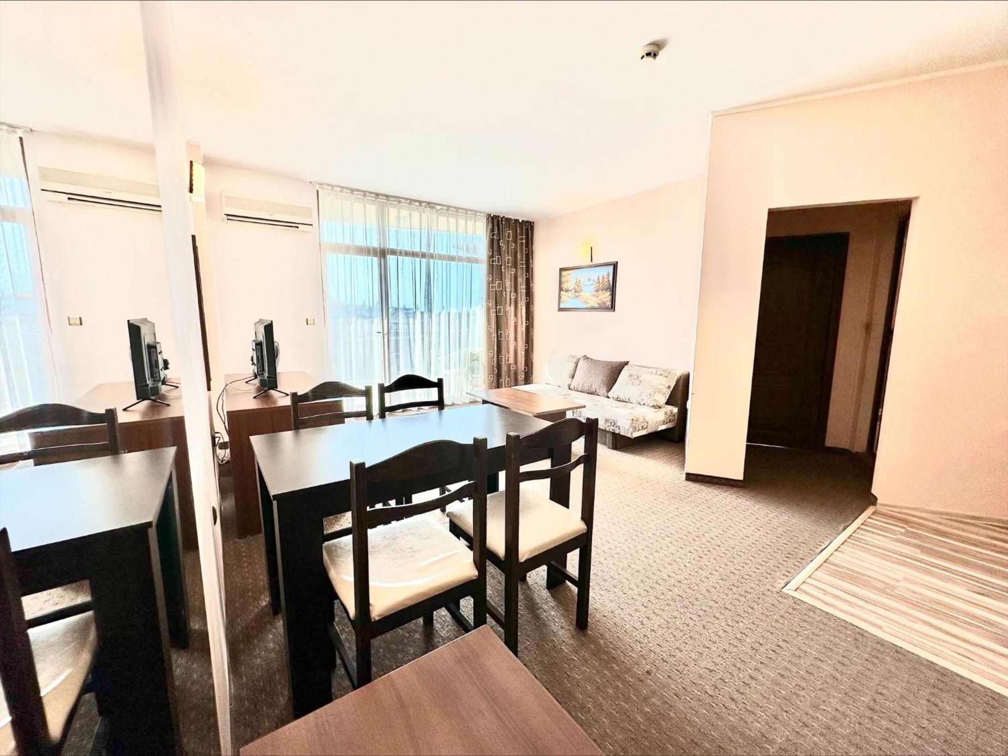 Grenada - Menada Apartments Sunny Beach Room photo