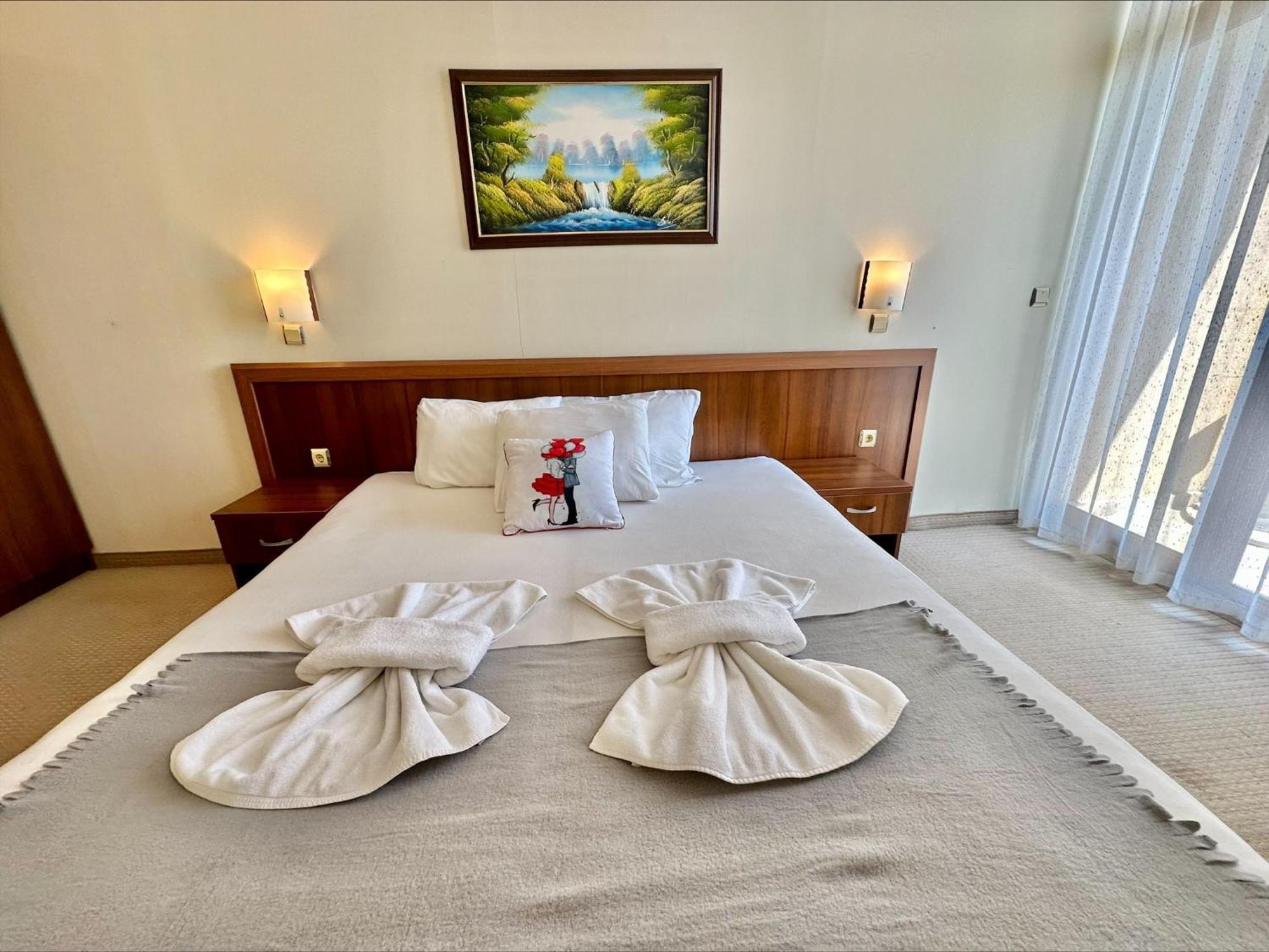 Grenada - Menada Apartments Sunny Beach Room photo