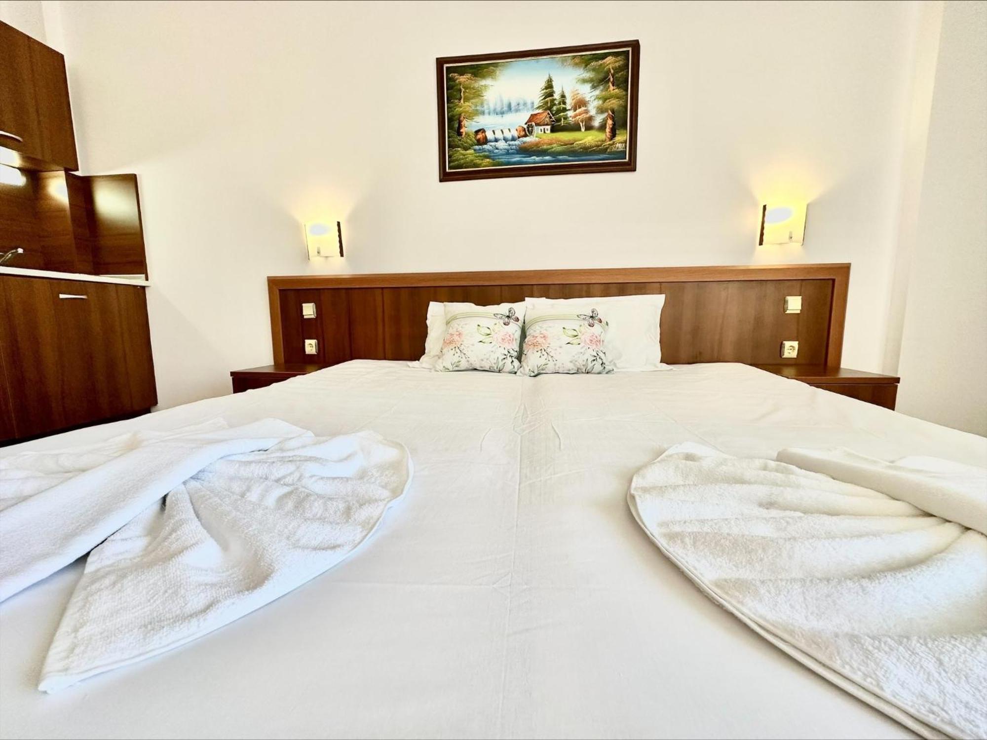 Grenada - Menada Apartments Sunny Beach Room photo